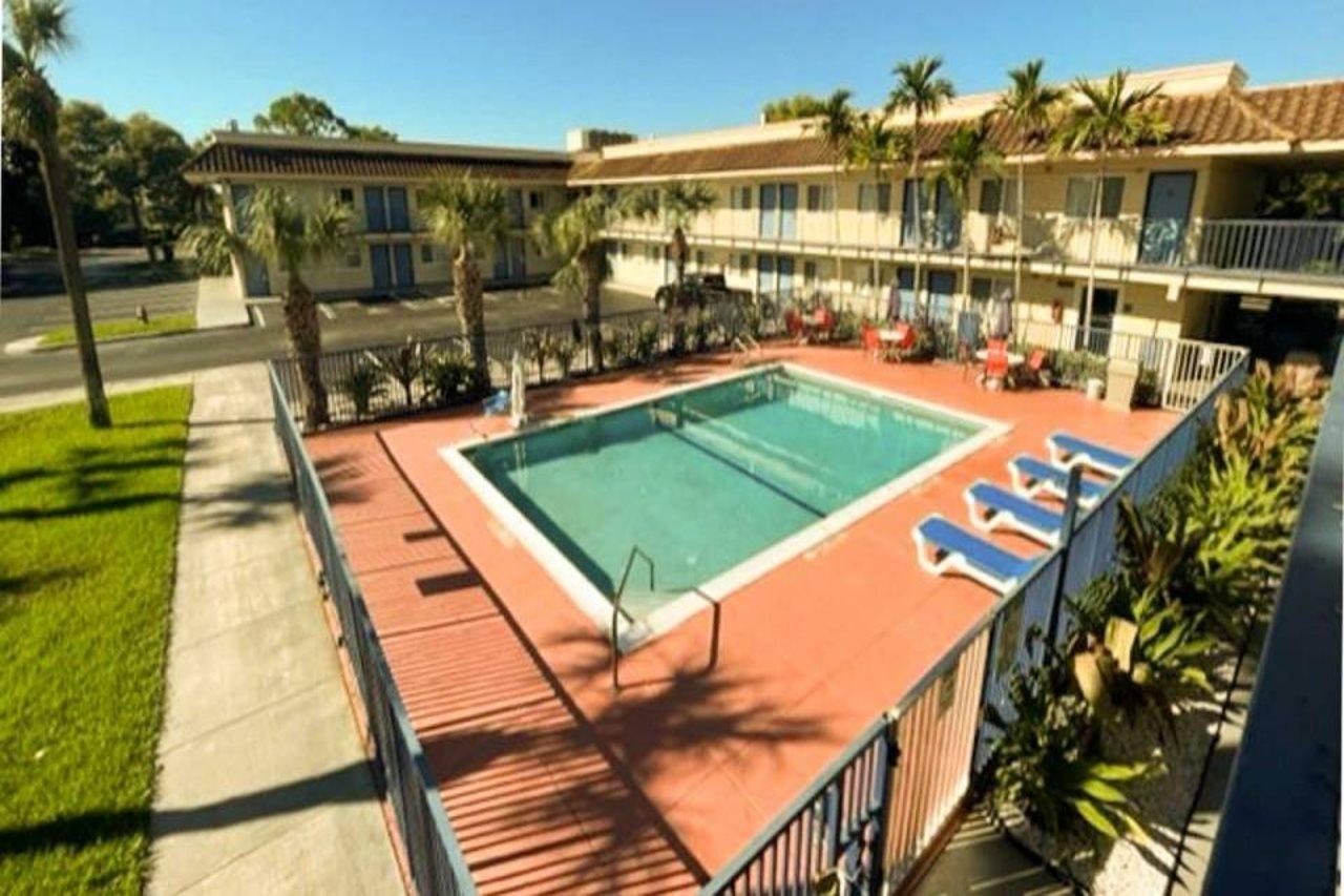 Motel 6 Riviera Beach Fl Exterior foto